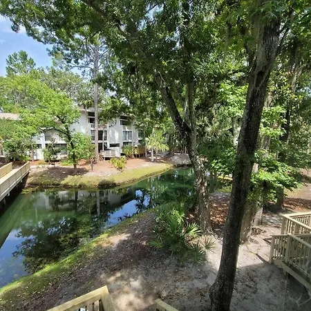 Contemporary Bliss-Newly Renovated Cozy Villa! Hilton Head Island Exterior photo